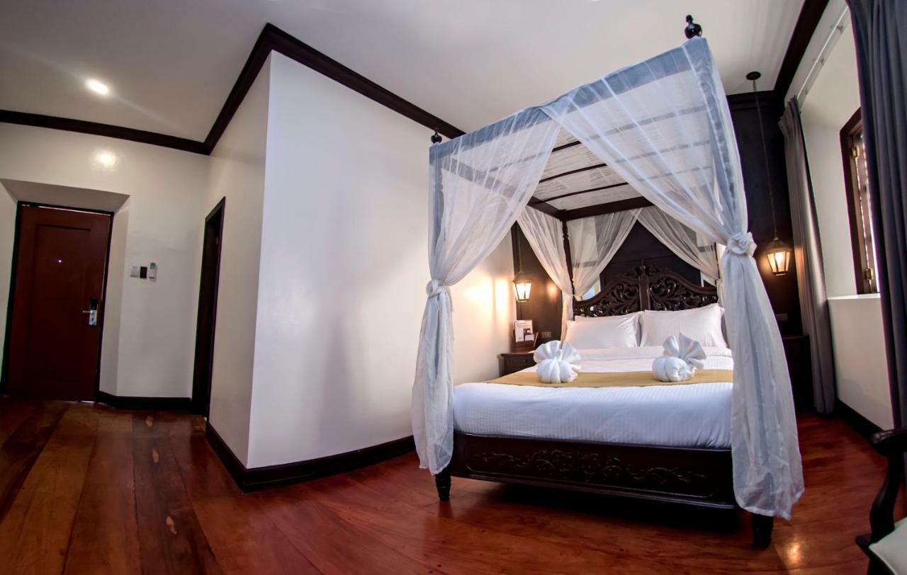 Vigan Plaza Hotel Esterno foto